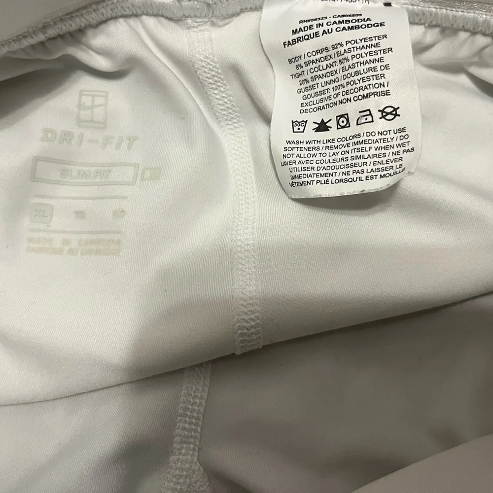 Nike girls white flowy tennis golf skirt skort kids xl women’s XS/small